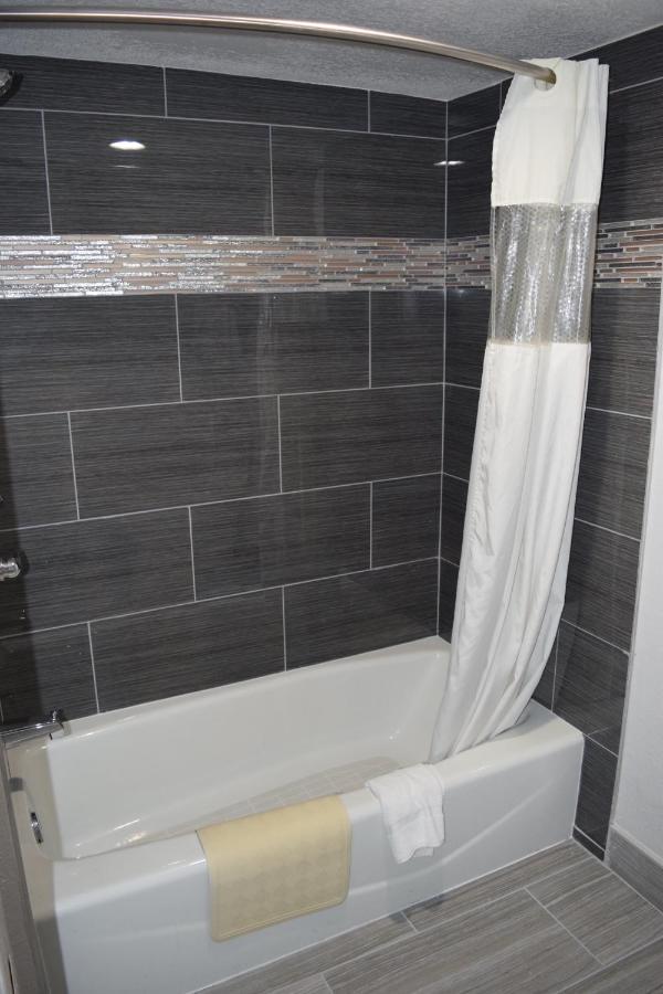 Budget Inn La Puente Eksteriør bilde