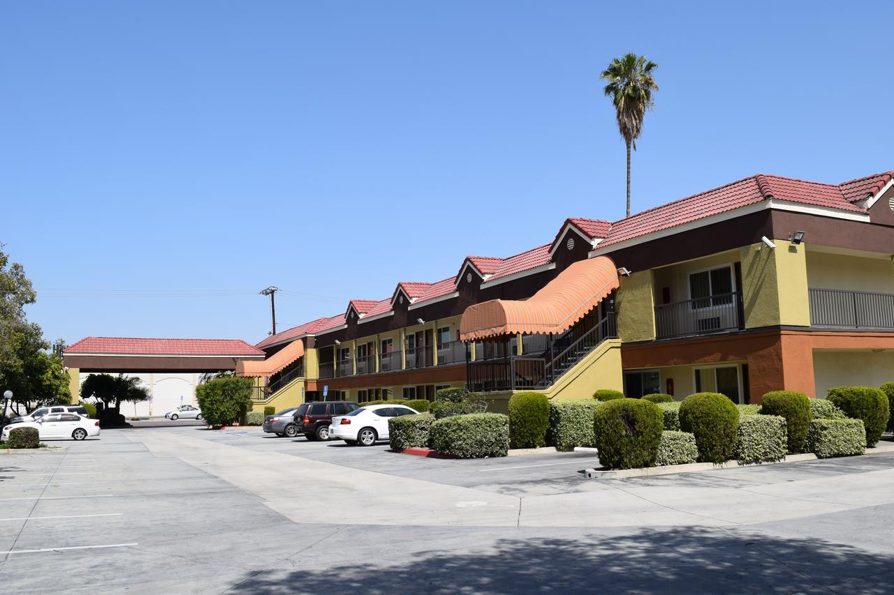 Budget Inn La Puente Eksteriør bilde
